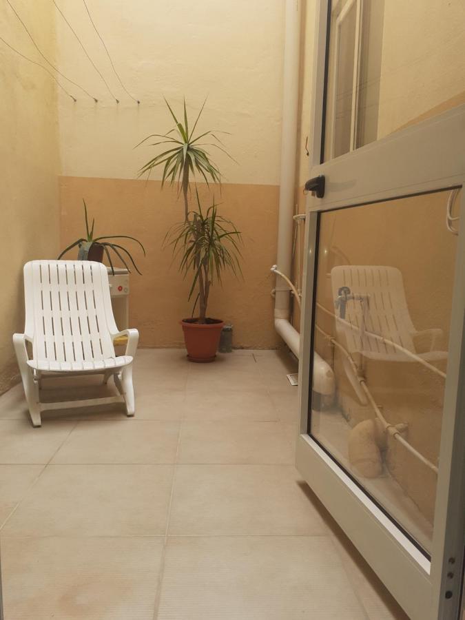 Cosy Apartment By The Sea Birżebbuġa Exterior foto
